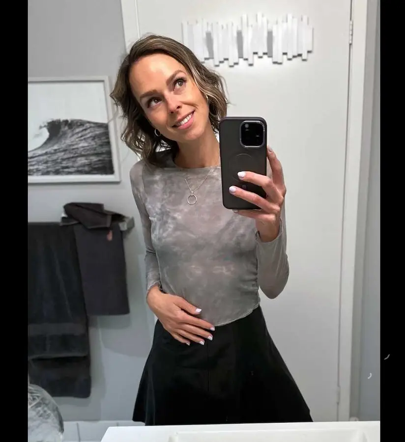 Serenity Cox - Date Night 26th October 2023 FullHD 1080p