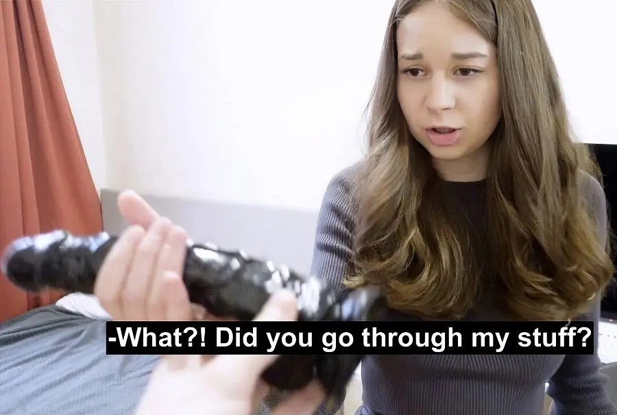 Anna Bali - My Roommate Came Unexpectedly When I Was Rummaging Through Her Things FullHD 1080p