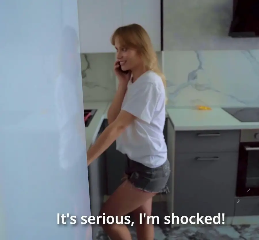 Mari Moore - Stepister Decided To Surprise Her Boyfriend But I Fucked Her Big Ass First FullHD 1080p