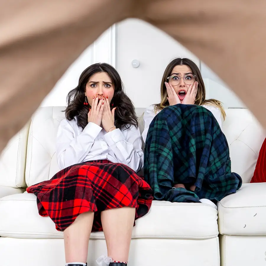 Jane Wilde, Chanel Camryn - Experimenting at Home HD 720p