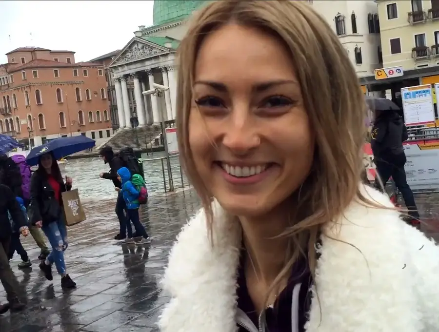 Emma Lovett - Birthday In Venice FullHD 1080p