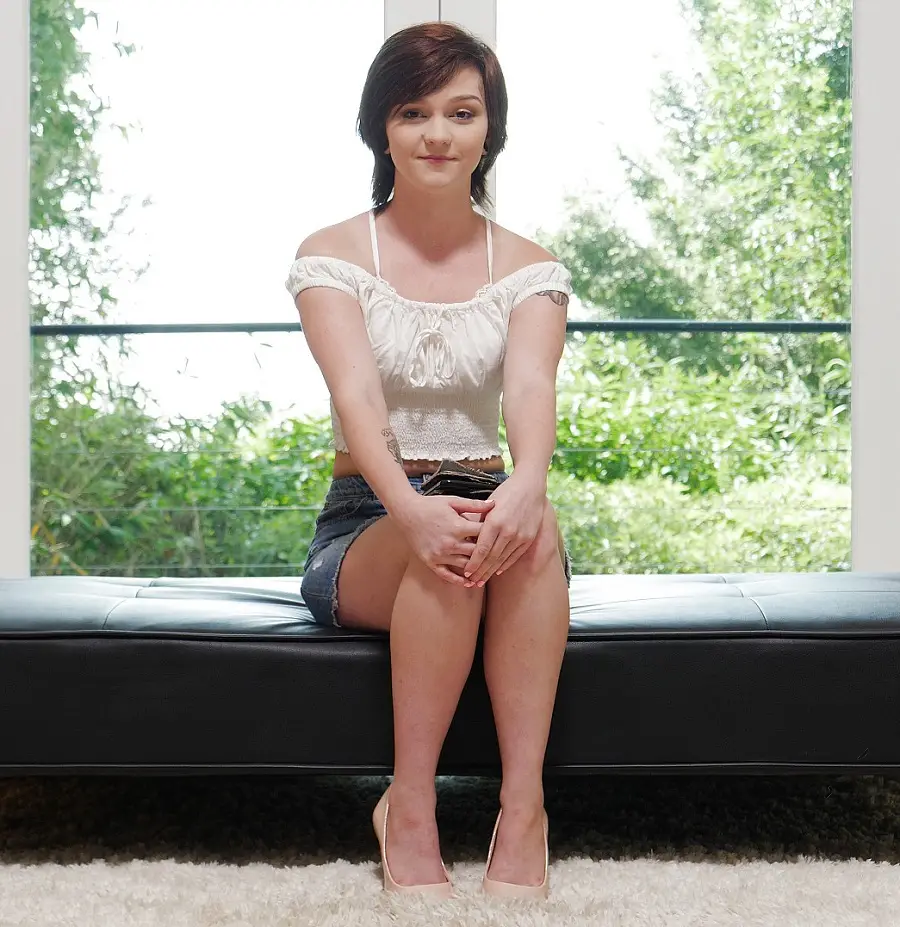 Erica - 19 Yr Old, Reserved At First FullHD 1080p