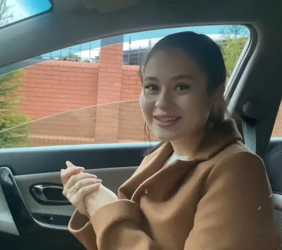 Skye Young - The Girl Paid For The Trip With A Blowjob And Sex In The Village FullHD 1080p