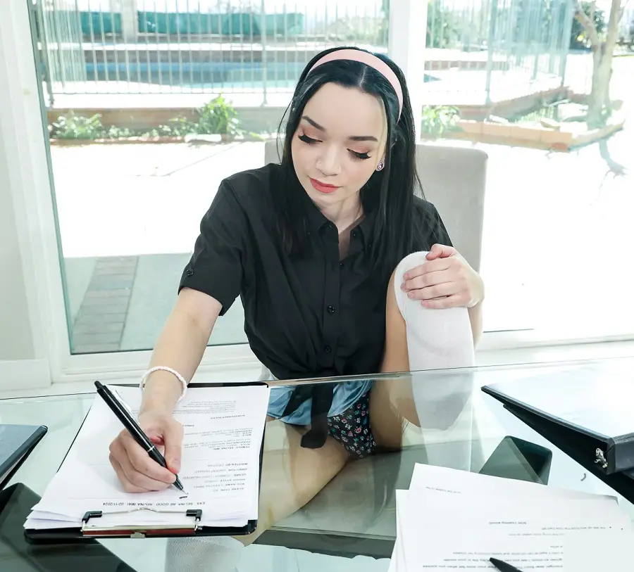 Selina Imai - Unteachable UltraHD/4K 2160p