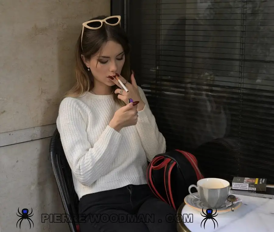 Liz Ocean - Woodman Casting X - XXXX - AXT 7 UltraHD/4K 2160p