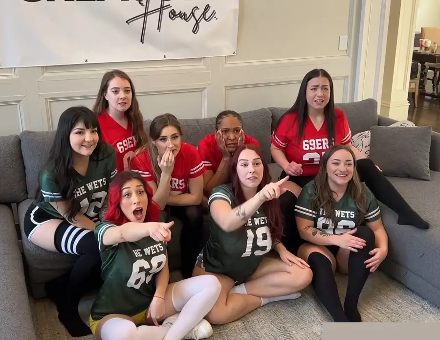 Bronwin Aurora - Super Bowl Orgy FullHD 1080p