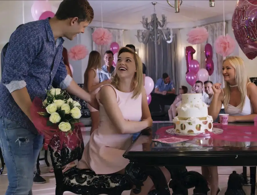 Alexis Crystal, Anny Aurora - Anny Aurora and Alexis Crystal Celebrate With an Orgy FullHD 1080p