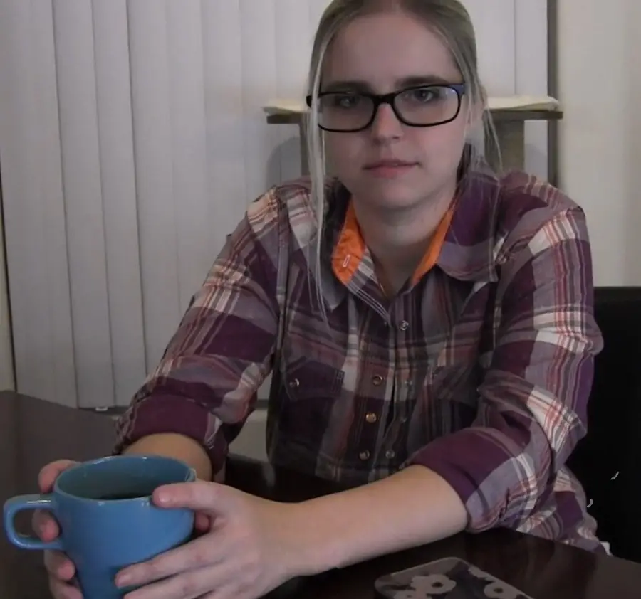 Codi Vore - Busty Mommy Gets Creampied FullHD 1080p