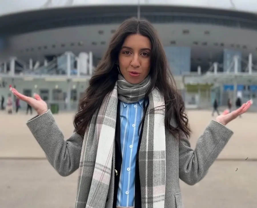 Katty West - Fucking In The Toilet During A Match And Walking Around With Cum On My Face In The Football Stadium - Cumwalk FullHD 1080p