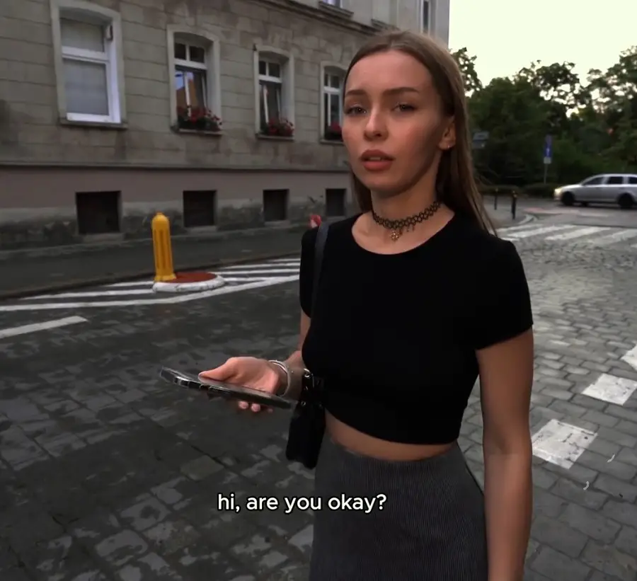 LIs Evans - Met A Beautiful Girl On The Street And Invited Her To My Place FullHD 1080p