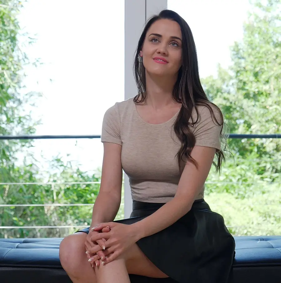 Becky - Amateur Never Had A Cock This Big HD 720p