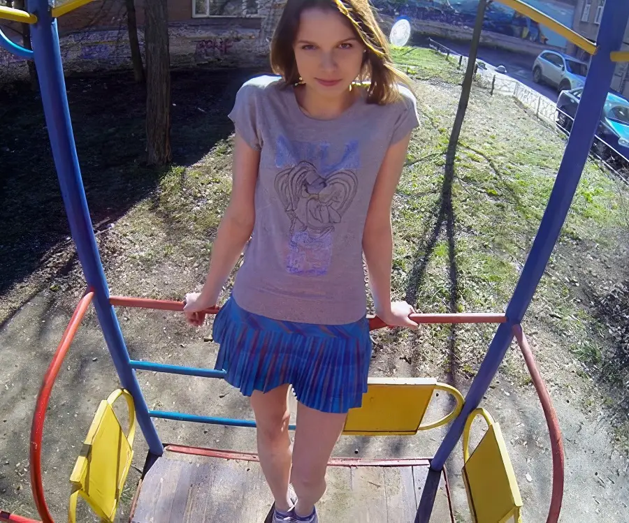 Dila - Teen Slut Looking For Sex Adventures HD 720p