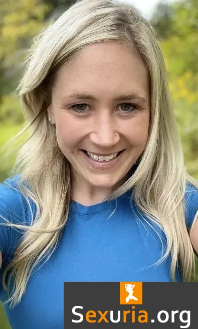 [ManyVids.com] Subgirl0831 Collection - MegaPack