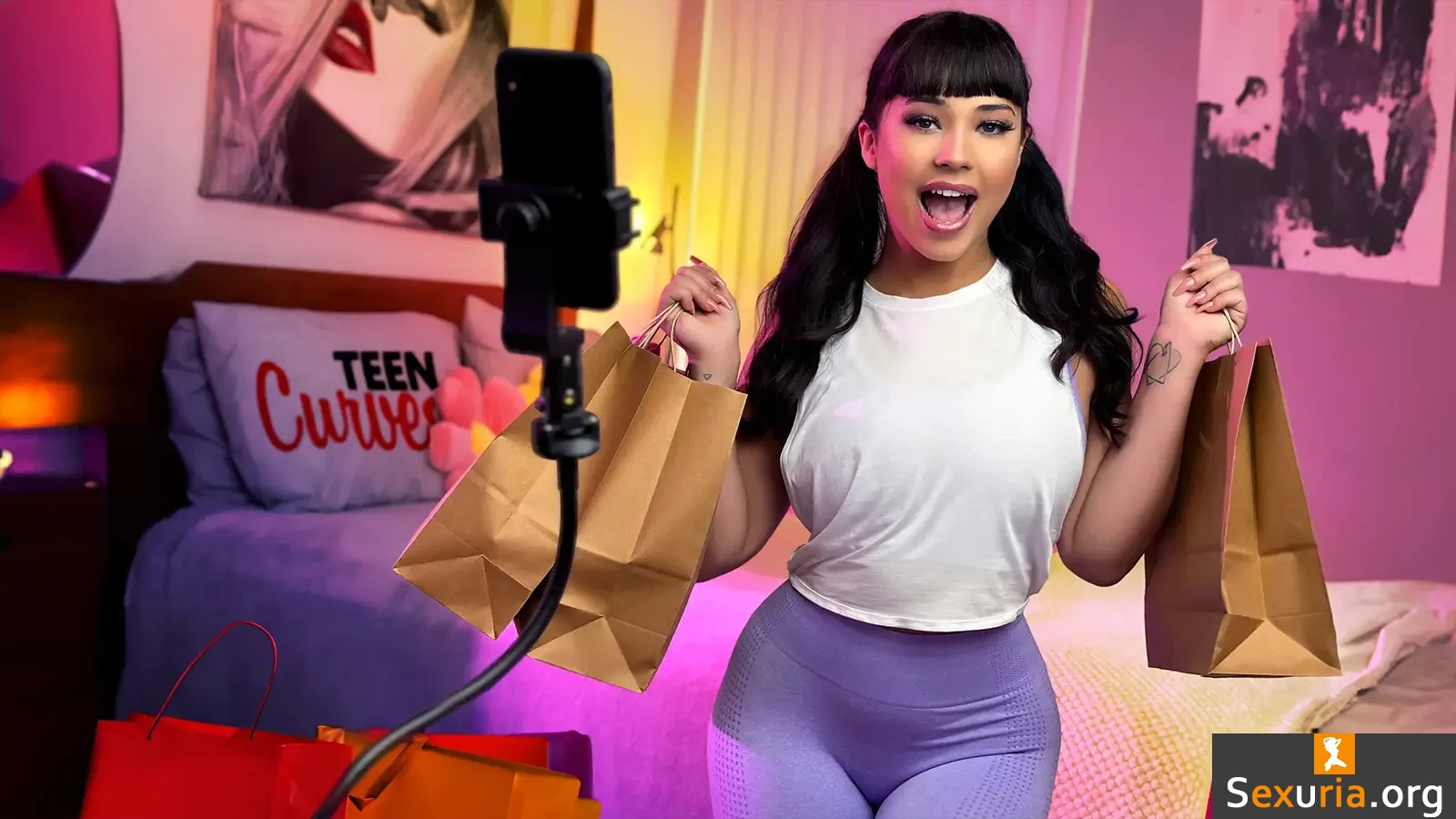 Teen Curves - Beca Barbie [1080p]