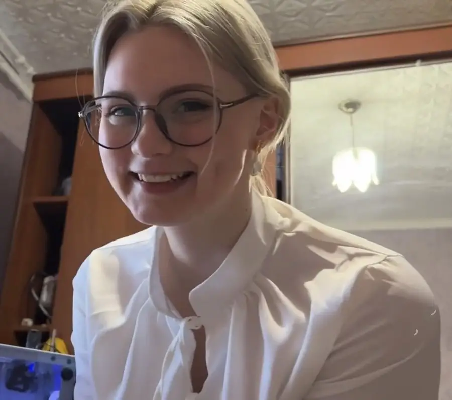 MiYukee - I Caught My Stepson Jerking Off I Didnt Expect Him To Fuck Me So Hard FullHD 1080p