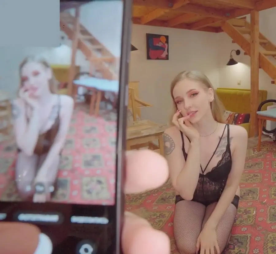 Dolly Rud - Stepsister Wanted Hot Photos But Got A Great Fuck FullHD 1080p