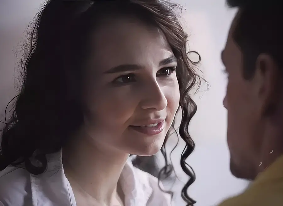 Liz Jordan - Rockstar HD 720p