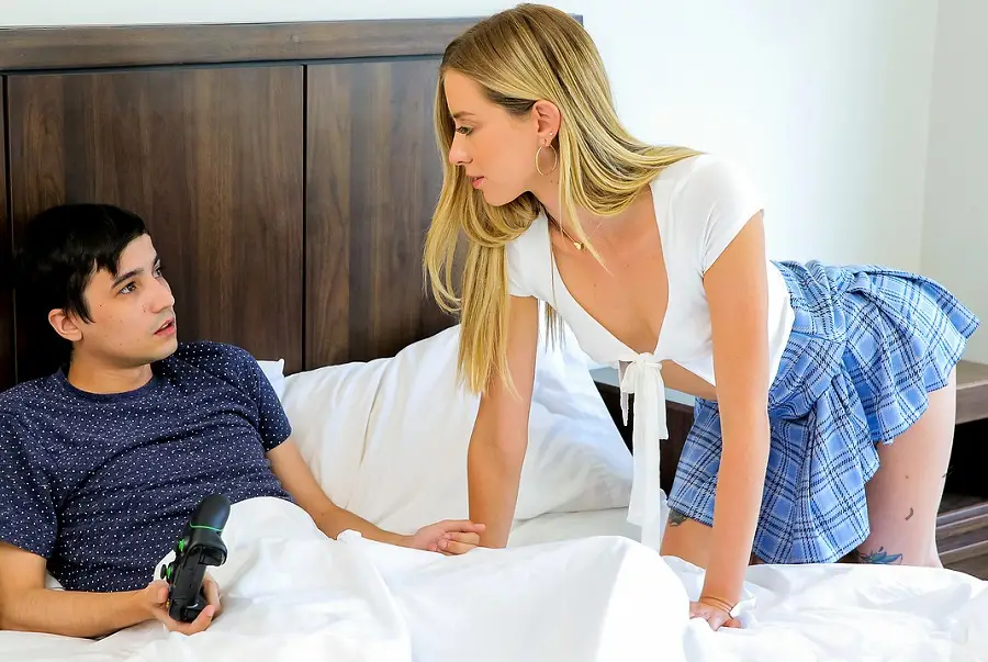 Haley Reed - My Stepsister Talks To My Dick FullHD 1080p