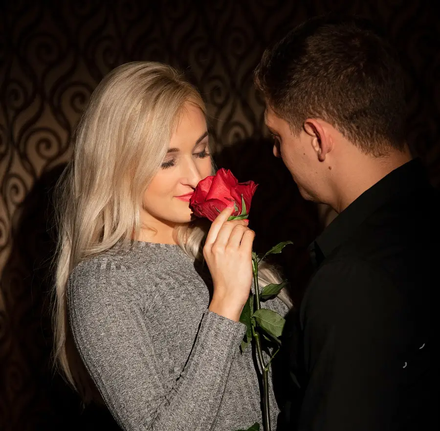 Daisy Lee - Night Rose FullHD 1080p