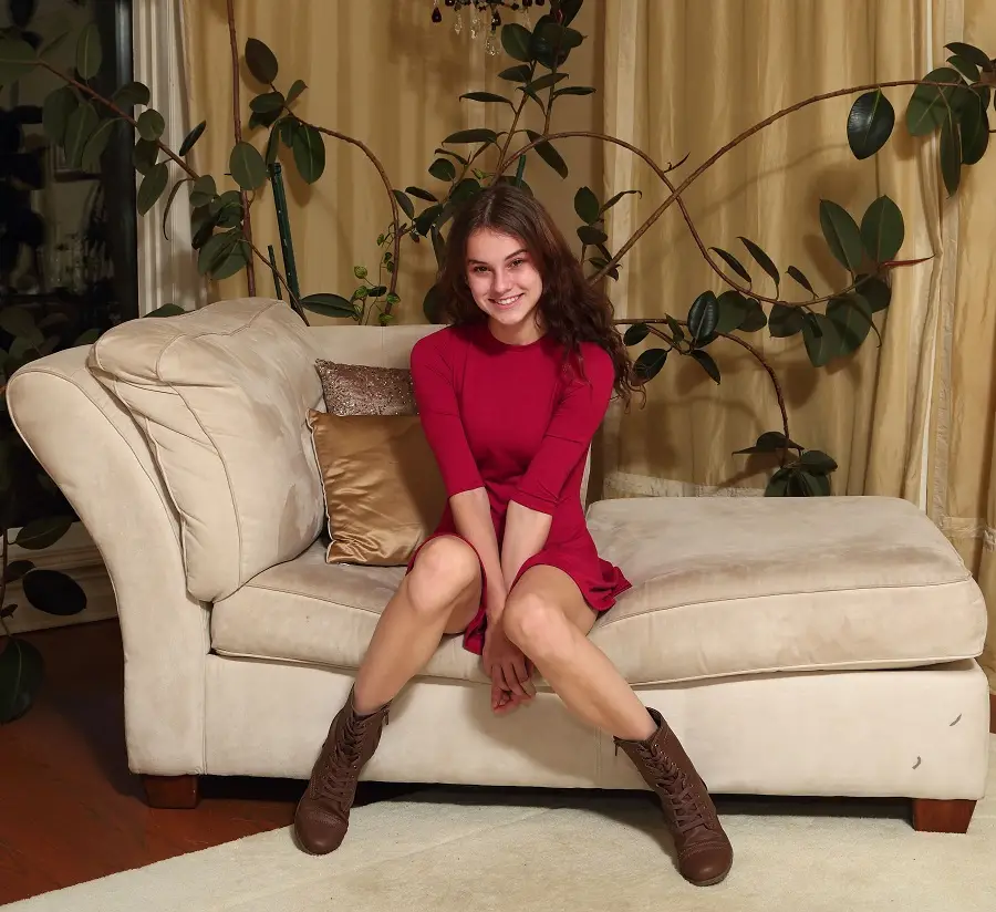 Ellie Eilish - Stepdaughter Not Over Her Stepdad After That One Special Night FullHD 1080p