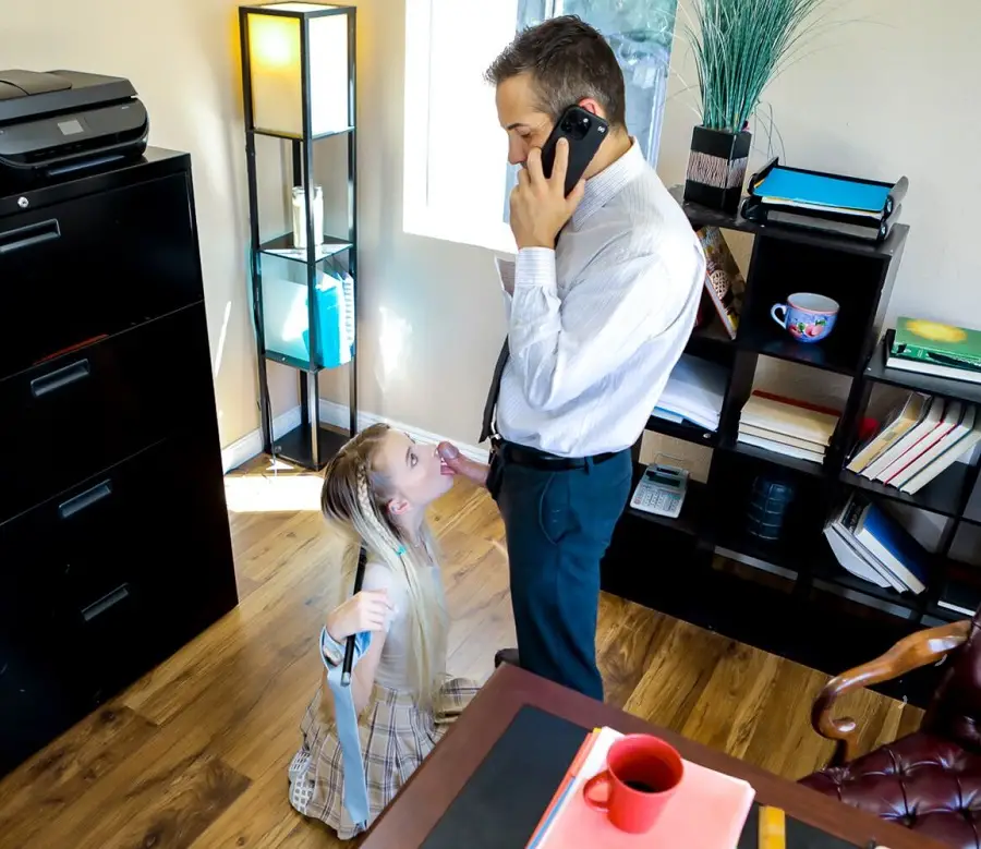 Riley Star, Crystal Rush - Concept: Brat Tamer UltraHD/4K 2160p