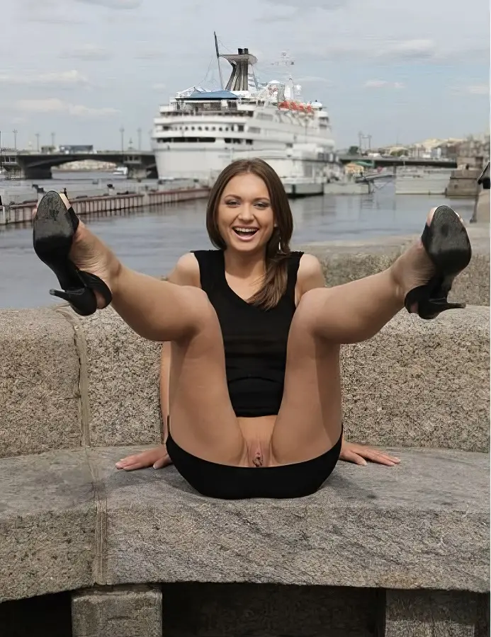 Alice Miller - Gapes In Pov FullHD 1080p