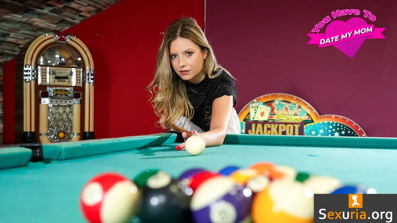 Dating My Stepson - Rebecca Volpetti [1080p]