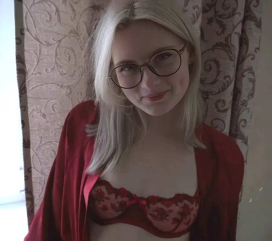 MiYukee - I Missed A Date But I Fucked My Stepbrother FullHD 1080p