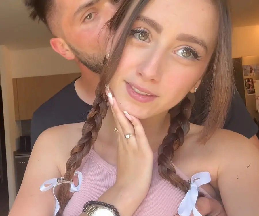 Hello Limoon - I Swallow Like A Slut With My Little Braids FullHD 1080p