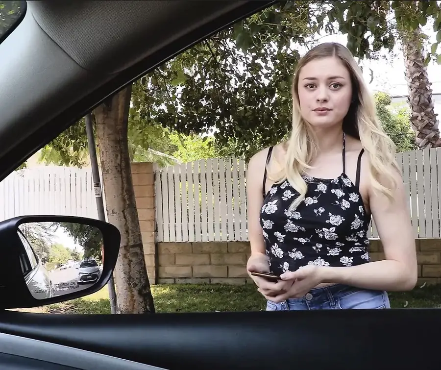 Amber Moore - Teenager Picked Up By a Stranger FullHD 1080p