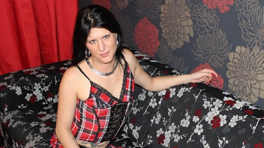 MeidenVanHolland - Bonny's Eerste Sexfilm 1080p