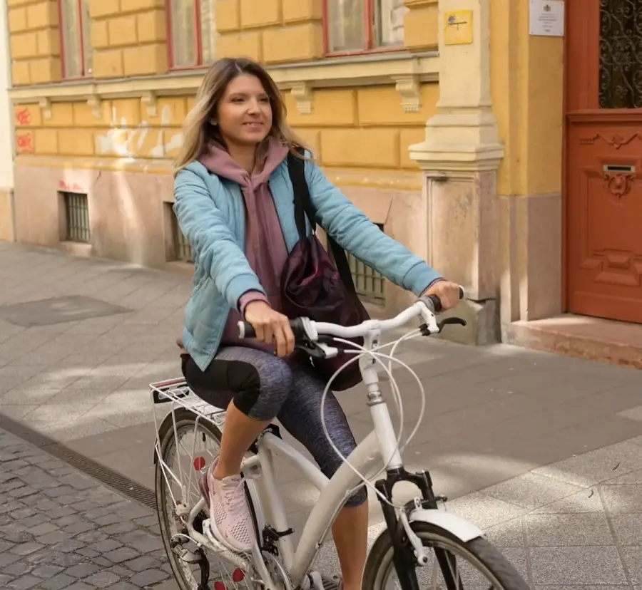 Gina Gerson - Cute Blonde Gina Hooks Up With Gym Buddy During PT Session GP2834 FullHD 1080p