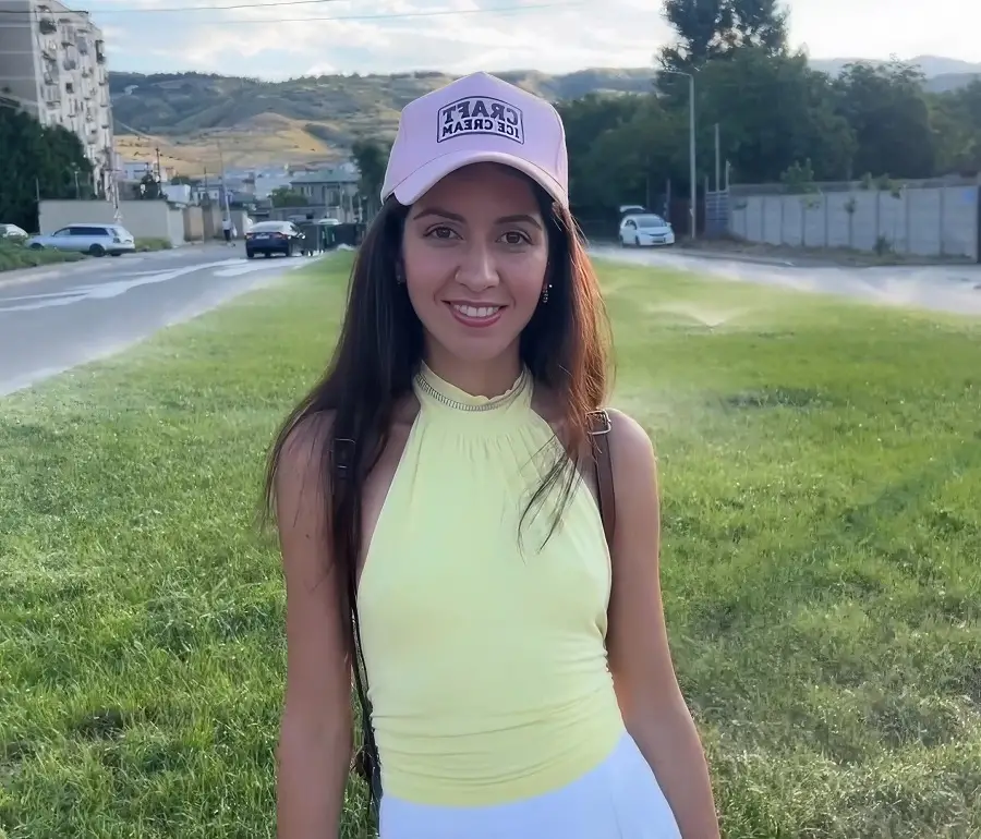 Katty West - Beauty Agreed To Public Sex In The Mountains Creampie FullHD 1080p