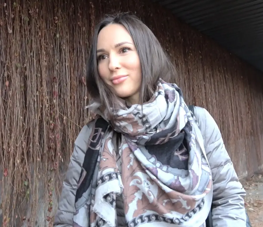 Lilu Moon - Russian Backseat Fuck And Blowjob FullHD 1080p