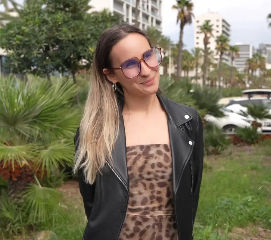 Gigi Max - Gigi, 28, Is Embarking On A Big Project FullHD 1080p