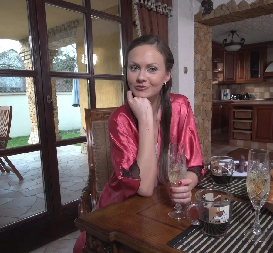 Tina Kay - Waking Up With Tina Kay UltraHD/4K 2160p