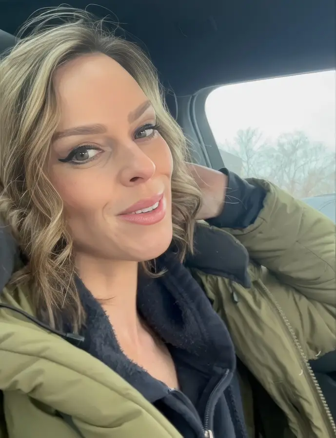 Serenity Cox - My Photographer Friend FullHD 1080p