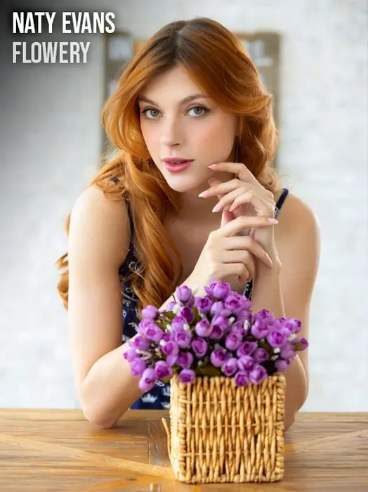 Naty Evans - Flowery