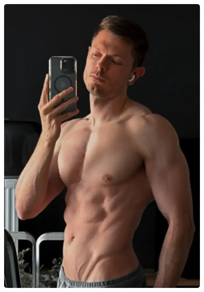 [OnlyFans.com] Aaron Hugese (@aaronhugese) - Pack