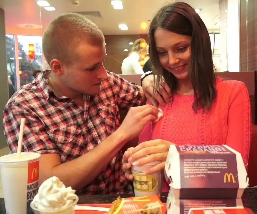 Foxy Di - Lets Him Watch His Dick Go In And Out While She's On Top FullHD 1080p