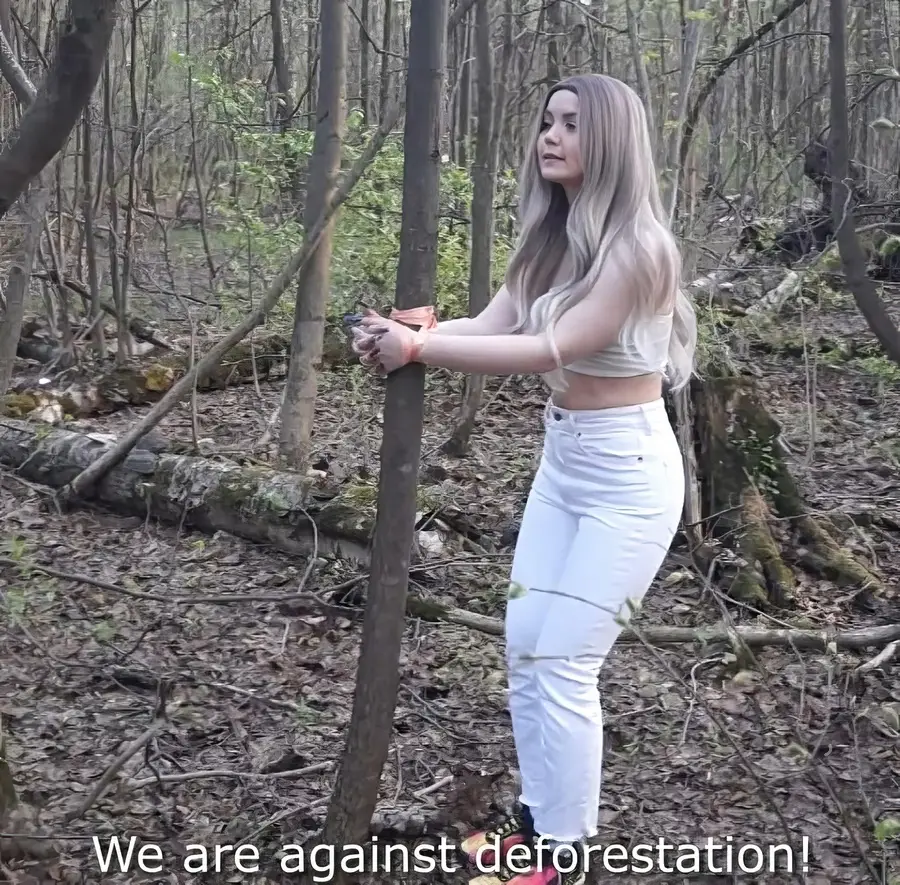 Alexa Mills - Eco-Activist Tied Up And Cum On The Street FullHD 1080p