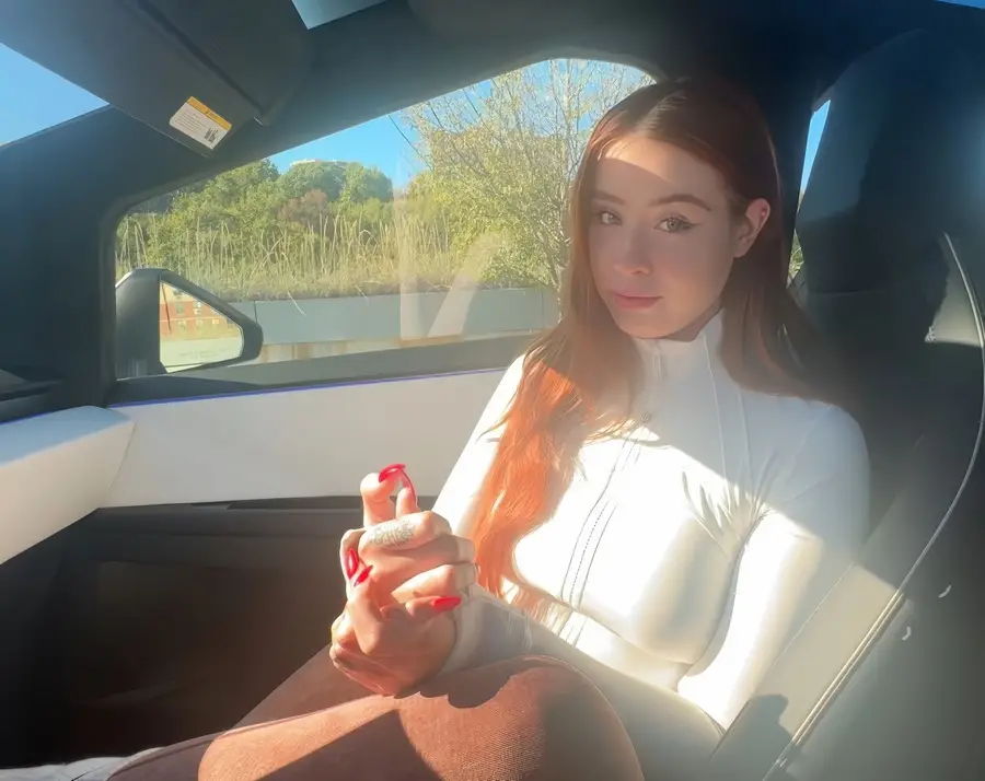 Rosie Rider - Taking My Best Friends Girlfriends Virginity Creamy Car Sex FullHD 1080p