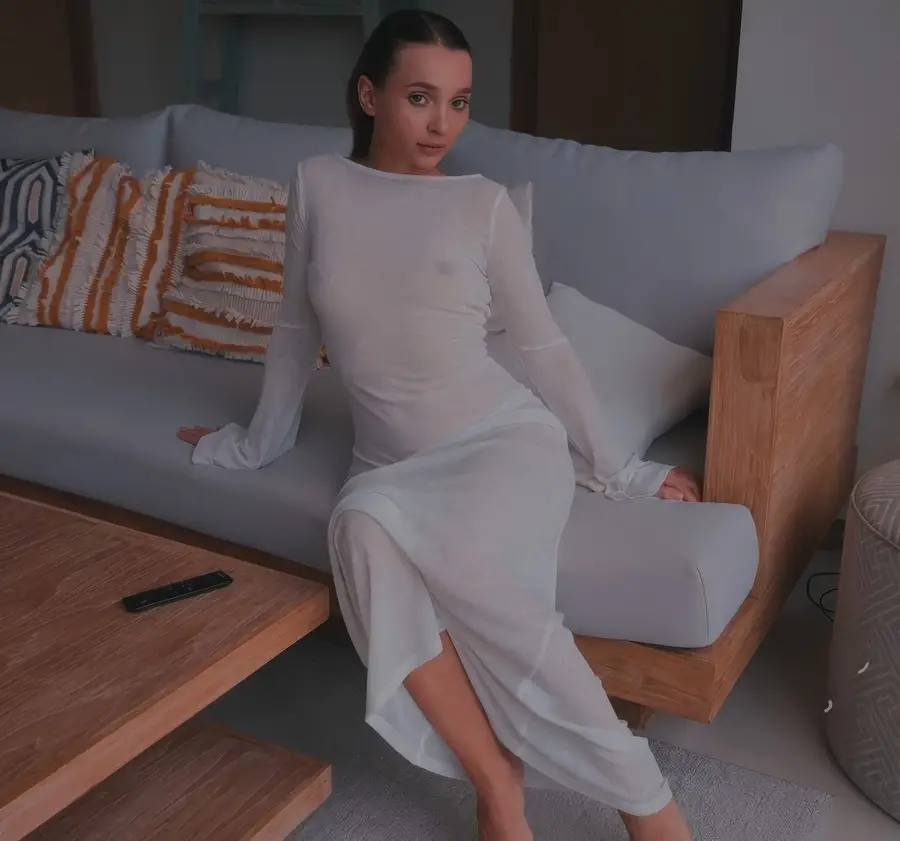 Maya Lis - She Came For The Shoot Stayed For The Dick – Raw And Unfiltered FullHD 1080p