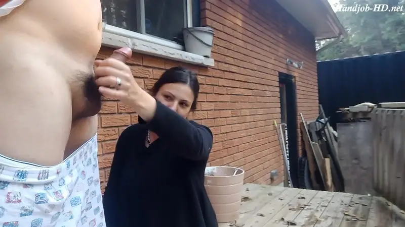 Outdoor Handjob For Our Neighbors 1080p