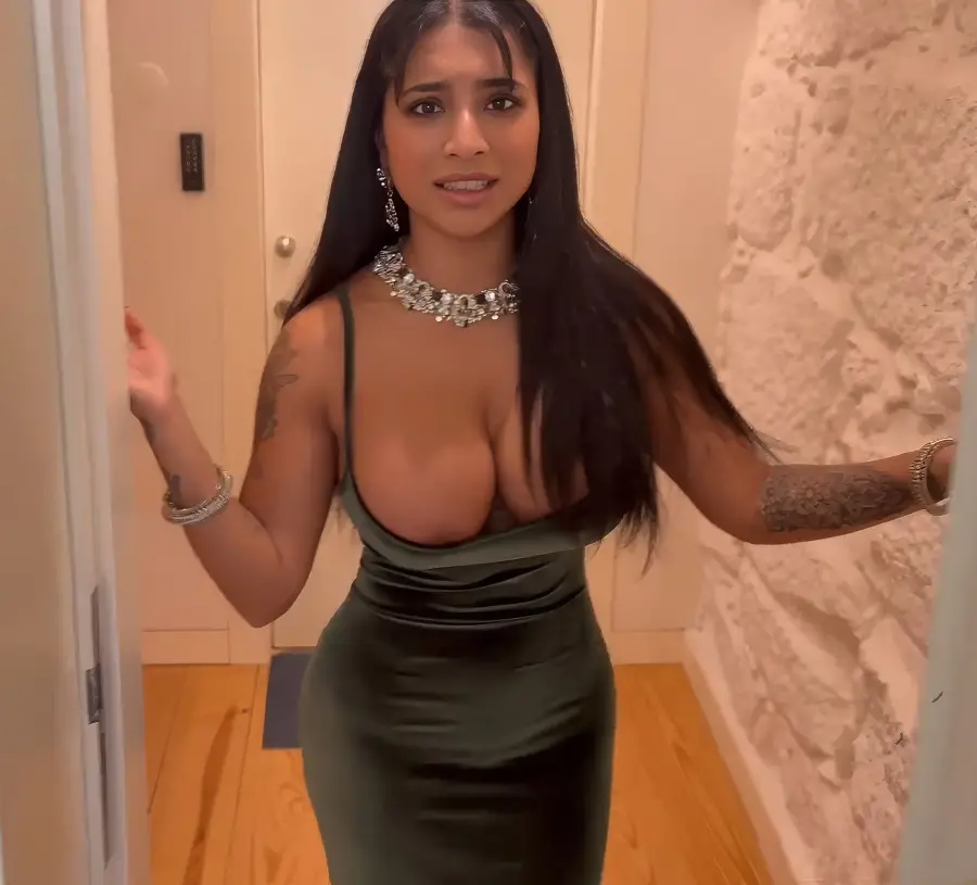 Yasmina Khan - Hot Babe Babe With Tunisian Friend Youssef Khelil FullHD 1080p