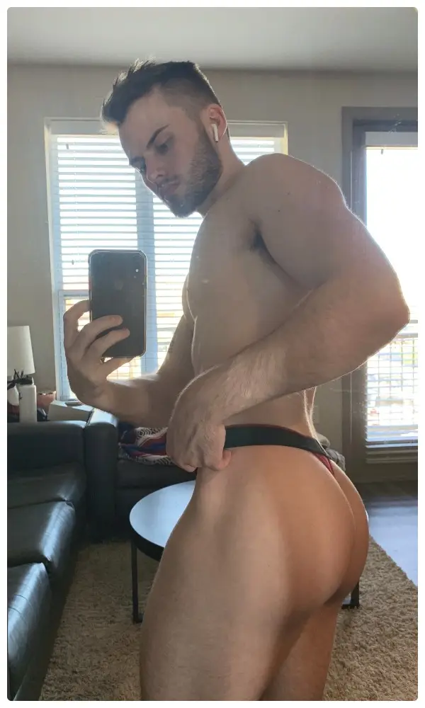 [OnlyFans.com] yeehaw (@zxcrxf) - Pack