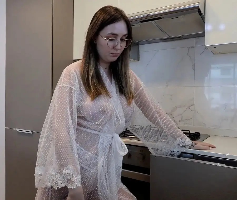 Alina Rai - Her Husband Was Gone Her Pussy Was Wet So i Fucked My Step Mom's Married Best Friend FullHD 1080p