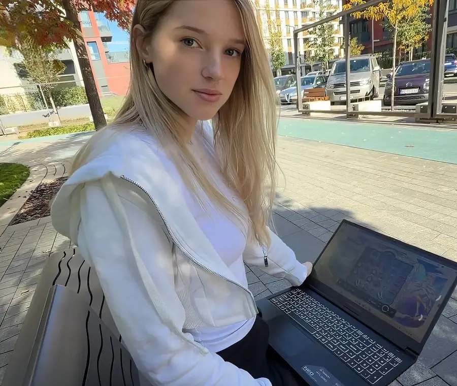 Kuporovaa Krupa - Is Ready To Sell Herself To a Stranger For The Sake Of Gambling FullHD 1080p