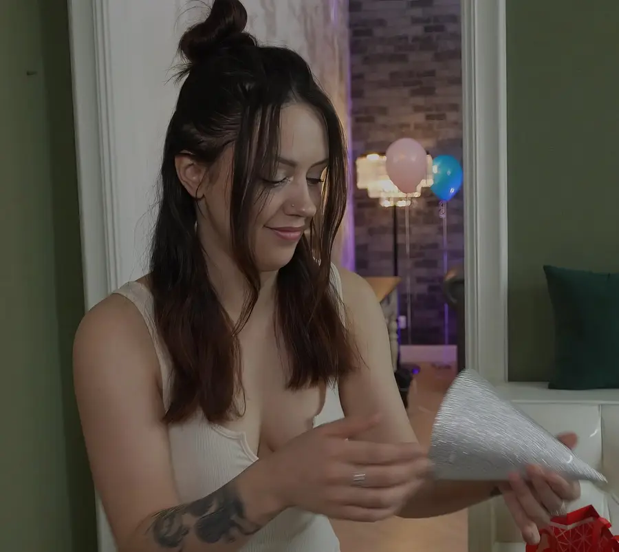 Rihanna Black - i Forgot The Birthday Boys Gift And Gave Him My Ass UltraHD/4K 2160p