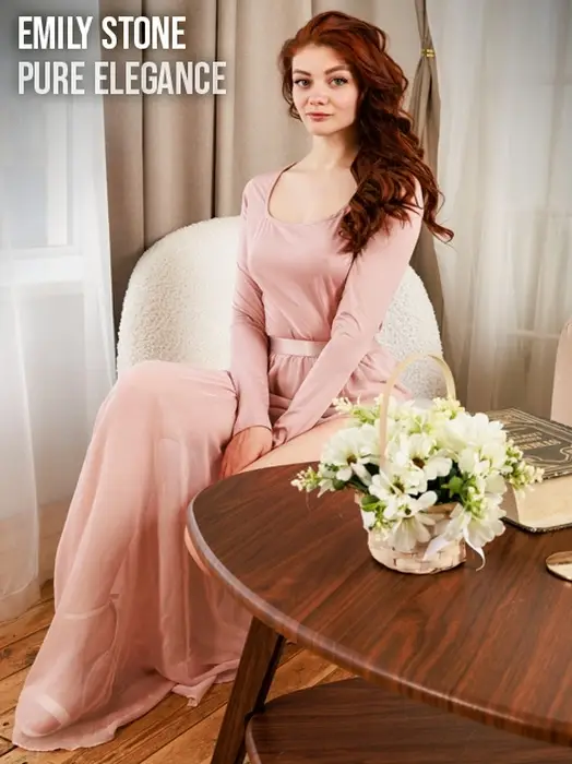 Emily Stone - Pure Elegance